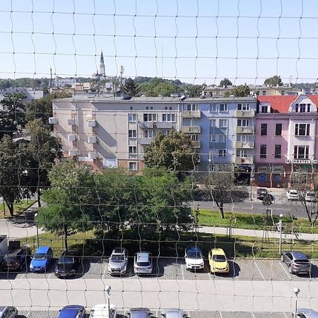 Apartament M-3 Centrum - 38M2 Ченстохова Экстерьер фото